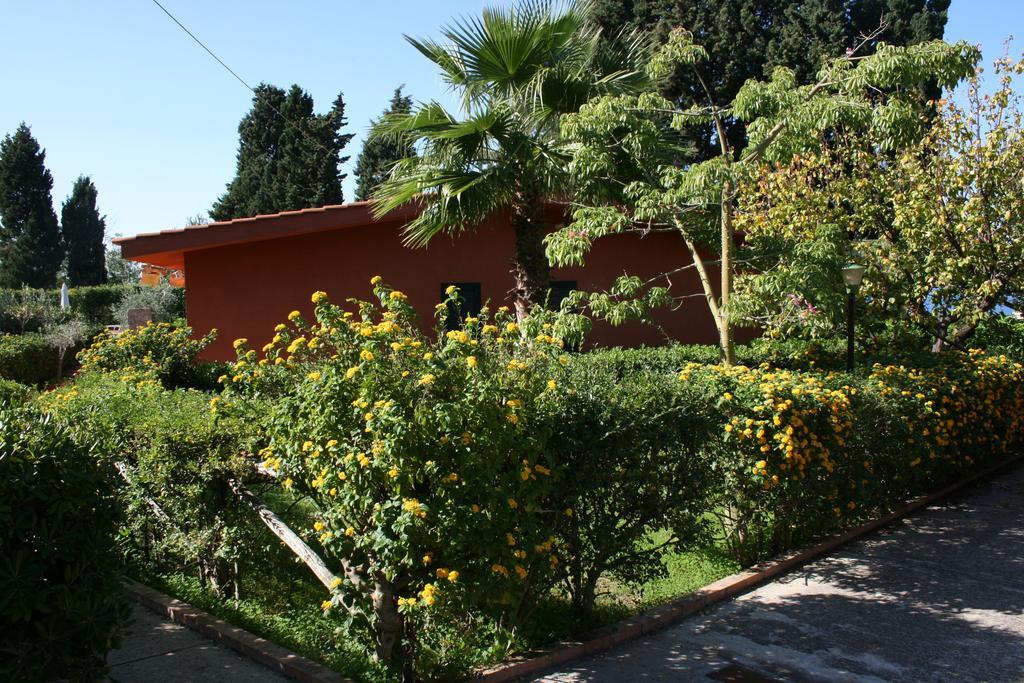 Agriturismo Ruralia Santa Domenica Talao Exterior foto
